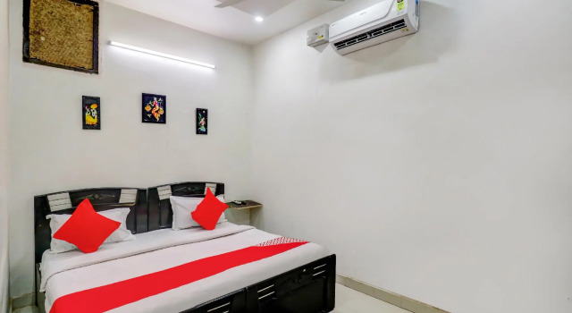 OYO 79443 Bliss Residency, Rezerwuj Hotel Panipat Haryana