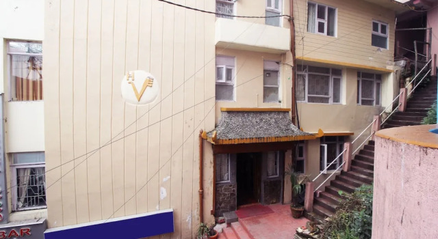 OYO 4803 Hotel Valentino, Забронировать Отель Отели Дарджилинг 3 звезды, рядом с Храм Махакал Мандир, 3*