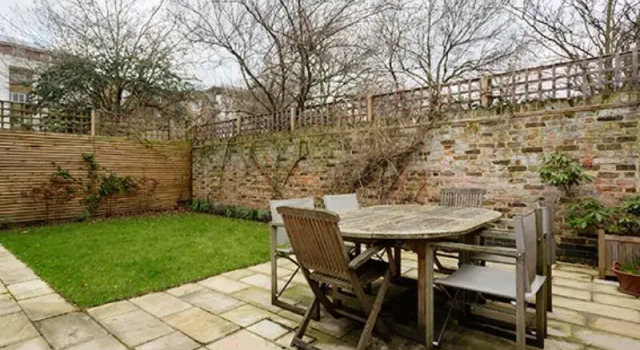 Veeve  Flat Lots Road Chelsea