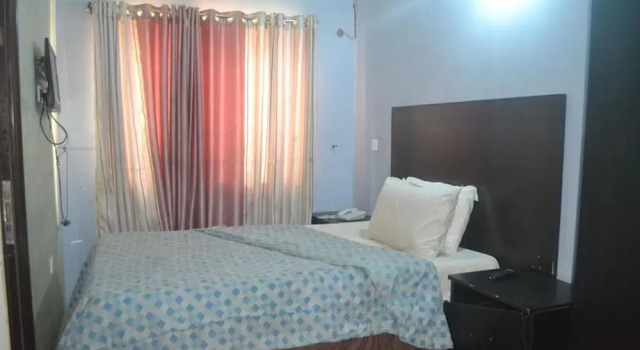 Номер Standard Dan Morgan Hotel & Suites
