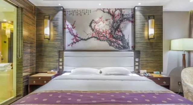 Номер Deluxe Kunlun Hotel Zhongxin Street