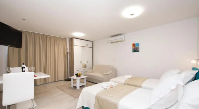 Апартаменты Apartments Maraton
