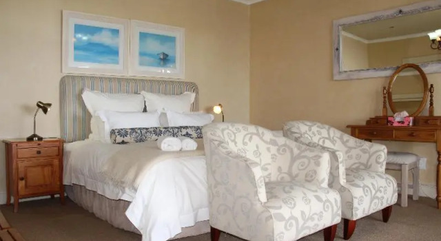 Двухместный номер Standard с балконом On The Cliff Guest House