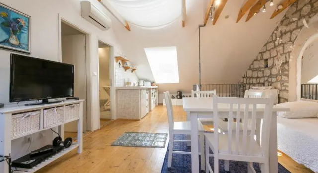 Апартаменты Old Town Port Apartments