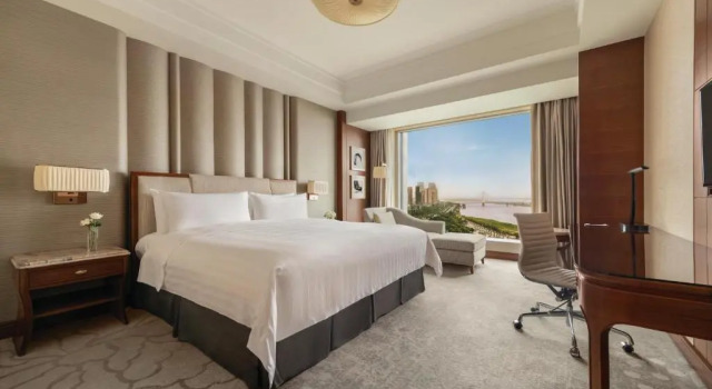 Двухместный номер Horizon Club с видом на реку Shangri-La Nanchang丨Adjacent to Pavilion Prince Teng Prime river view