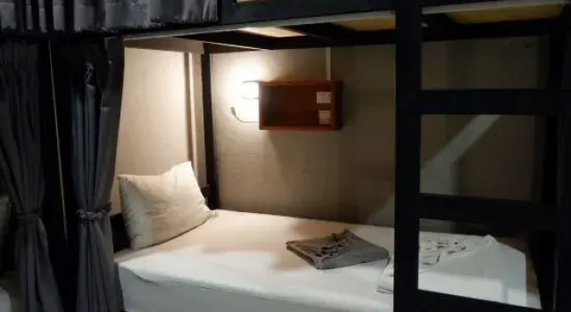 Pat în dormitor (dormitor pentru femei) Xingxiang Hostel