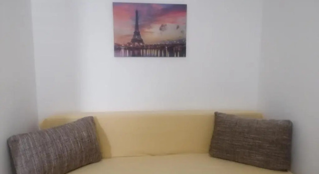 Апартаменты c 1 комнатой с балконом Lyon Apartments