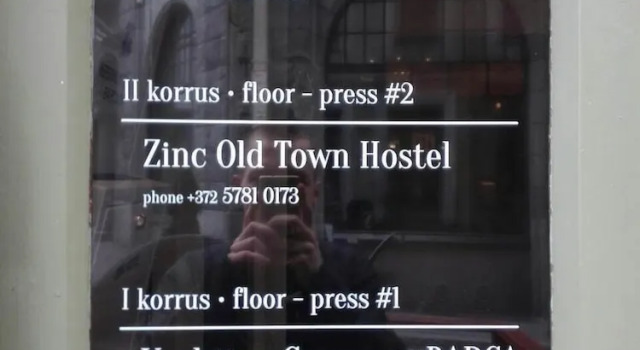 Zinc Old Town Hostel, Забронировать Хостел Хостелы Таллина, рядом с Estonian Theatre and Music Museum, Хостел