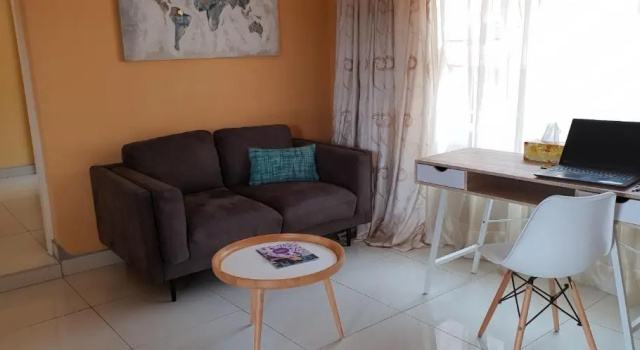 LANGA S COZY GUESTHOUSE, Забронировать Отель Отели Гаутенг с бассейном, Бассейн