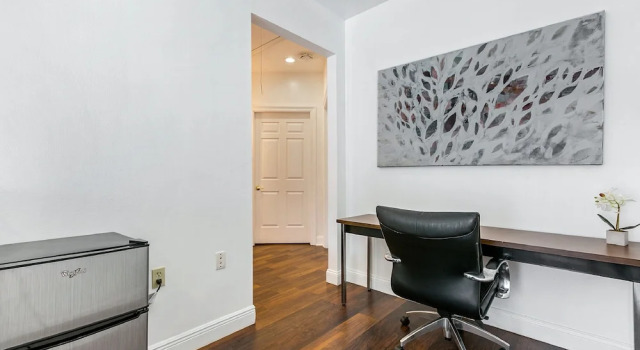 1832 Airy 4 BR in Garden District, Забронировать Апартаменты/квартира Апартаменты Нового Орлеана, рядом с Preservation Resource Center, Апартаменты/квартира