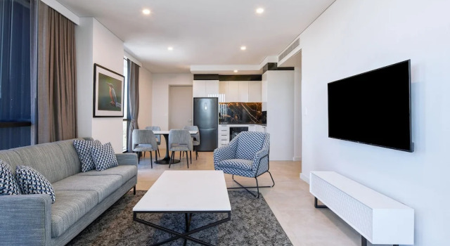 Люкс с 2 комнатами с балконом Meriton Suites Liverpool