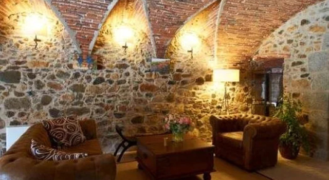 Hotel Mas 1670, Rezervați Hotel Hoteluri în Calonge cu parcare, Parcare