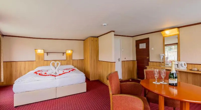 Двухместный номер на лодке Superior Cabin Fortuna Boat Hotel Budapest