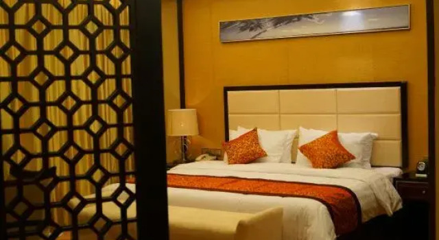 Люкс Business Menfut International Resort Hotel