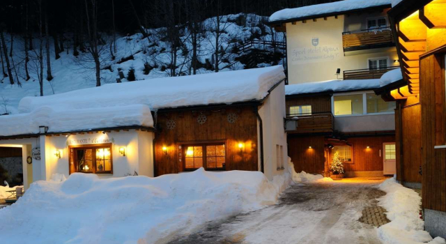 Sport Hotel Alpina, Prenota Hotel Madesimo Valchiavenna