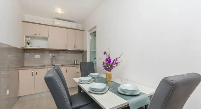 Апартаменты с балконом Apartments Danolic 2
