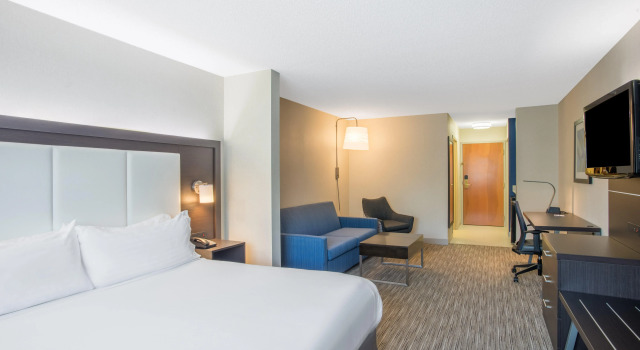 Holiday Inn Express Hotel & Suites Boston - Marlboro, an IHG Hotel, Buchen Sie Hotel  