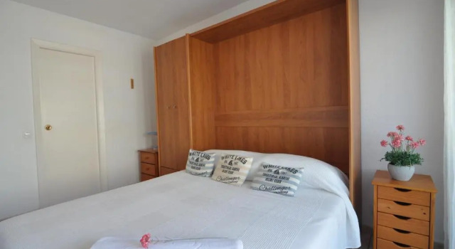 RNET - Rhc- 1410 - Roses Holiday Center, Забронировать Отель Отели Росас с бассейном, рядом с Aventura Nautica, Бассейн