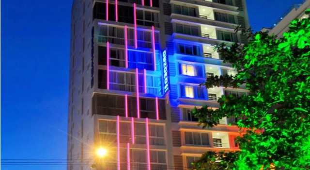 Dendro beachfront Hotel, Забронировать Отель Нячанг Кханьхоа