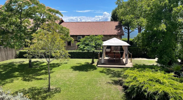 Коттедж Deluxe Finca La Sayuela