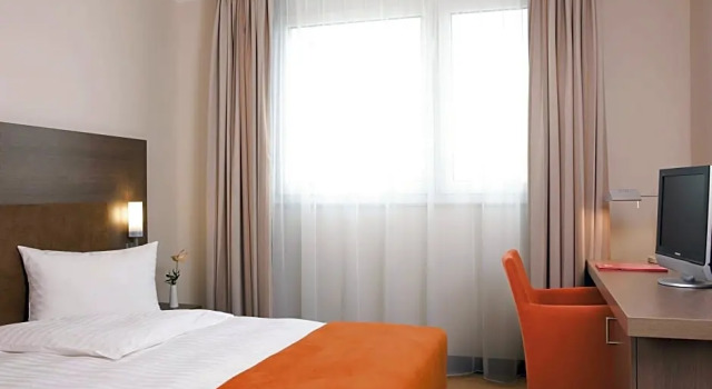 Двухместный номер Standard Spark by Hilton Essen City Centre