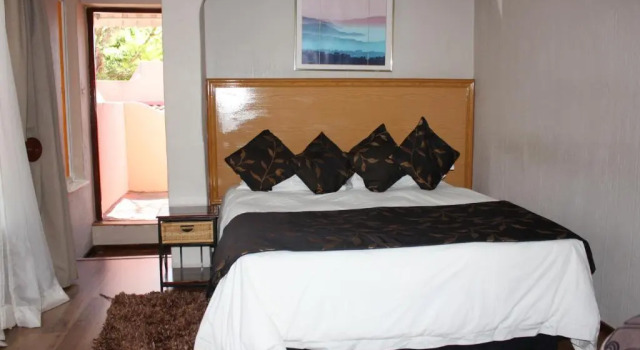 Люкс Standard Eagles Nest Lodge