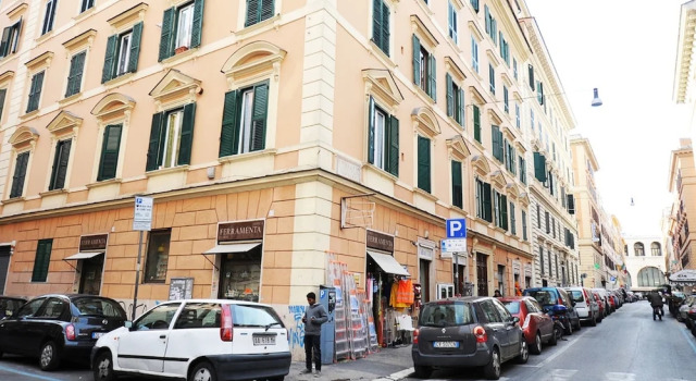 Raffaele Apartment Termini Station, Забронировать Апартаменты/квартира Апартаменты Рима, рядом с Piazza San Giovanni in Laterano, Апартаменты/квартира
