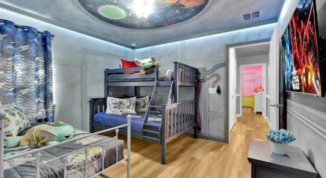 New 10 Br/19 Beds Pool+spa Disney Fireworks View 10 Bedroom Home