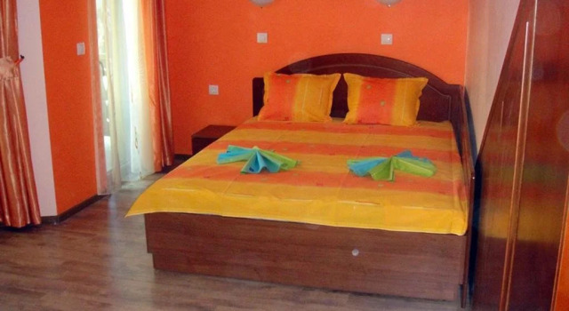 Guest House H Dzhogolanov, Book Guesthouse Koprivshtitsa Sofia