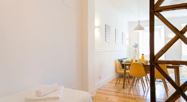 ALTIDO New&Trendy 2-bed flat w/seaview in Lapa