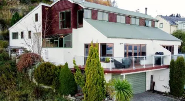 Queenstown Hill Haven, Забронировать Отель Куинстаун 