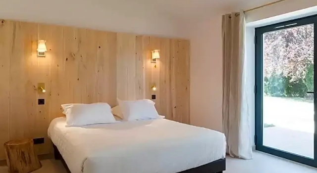 Двухместный номер Standard Domaine du Normandoux, The Originals Relais (Relais du Silence)