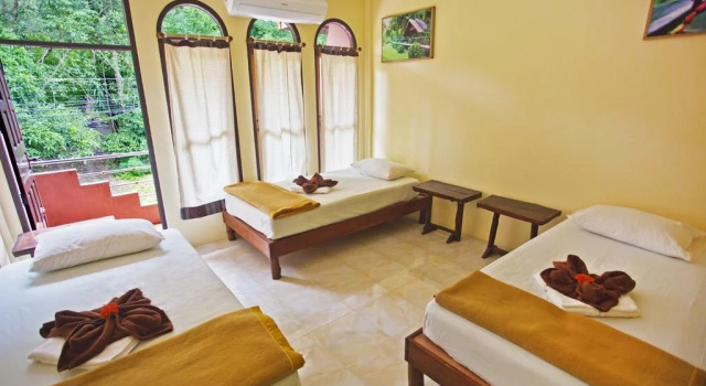 Coco Khao Sok Hostel