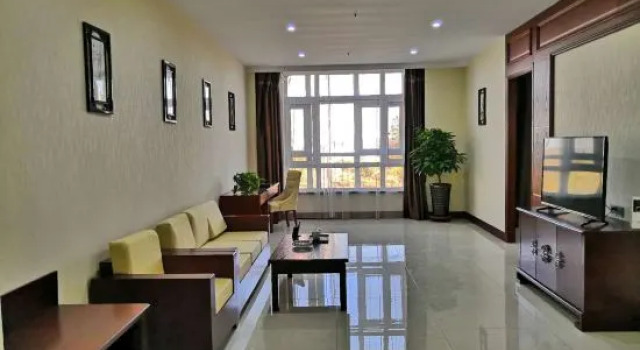 Suite Business Longmei Star Hotel