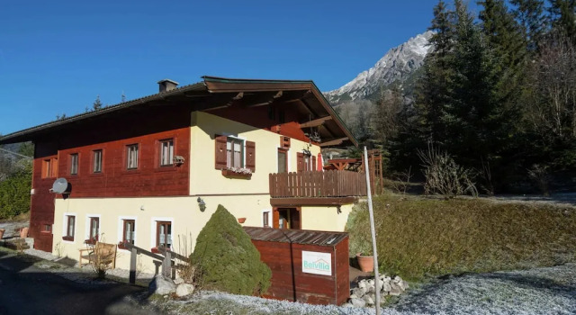 Коттедж Spacious Holiday Home near Ski Area in Leogang