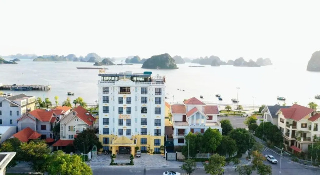 Golden Sea HaLong Hotel, Забронировать Отель Отели Халонг с парковкой, Парковка