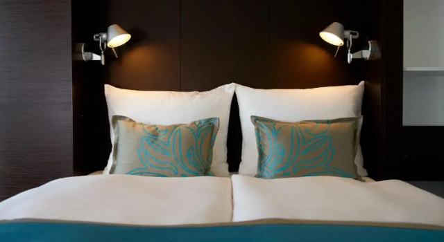 Одноместный номер Standard Motel One Amsterdam