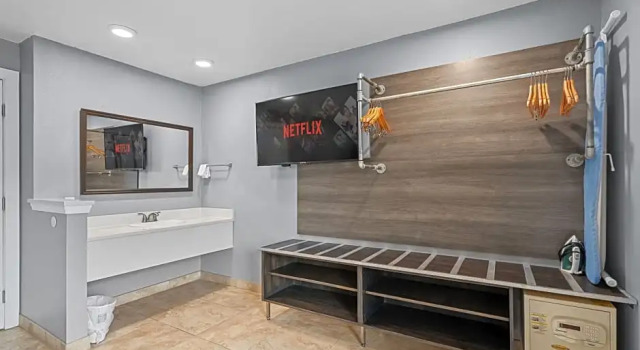 Номер Standard c 1 комнатой Celebration Suites