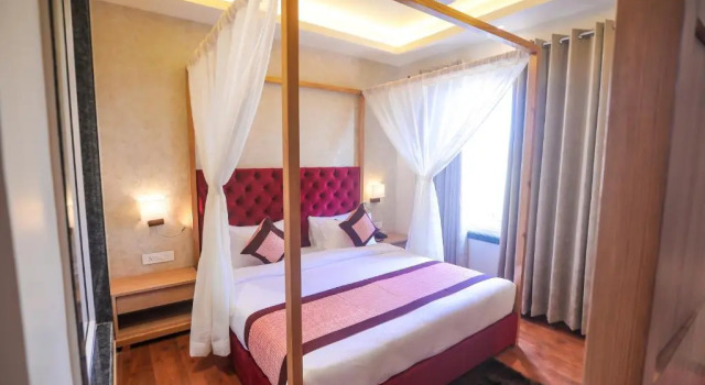 Люкс Townhouse Oak The Elegance Hotel