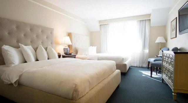 Четырёхместный номер Deluxe The Simsbury Inn