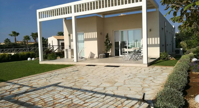 La scogliera, Book Hotel Hoteller i Petrosino med parkering, Parkering