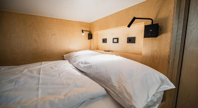 Капсула Economy Dragons Dream Hostel