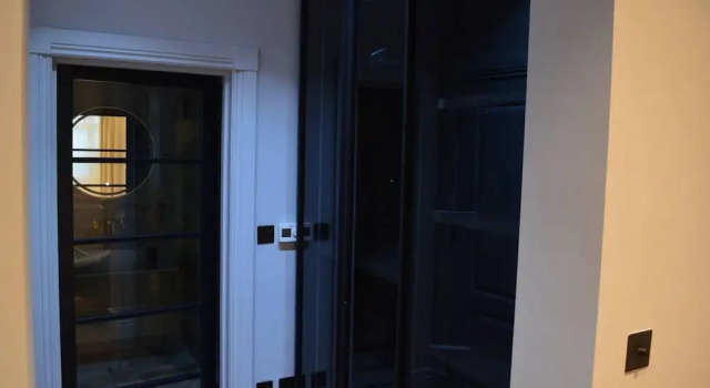 Stunning 2 Bedroom Apartment in London's Chelsea, Varaa Huoneisto Asunnot kohteessa Merseyside, Huoneisto