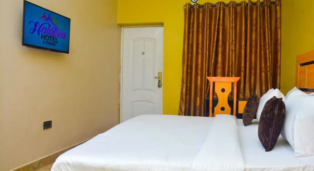 Номер Deluxe с балконом Halatria Hotel & Towers