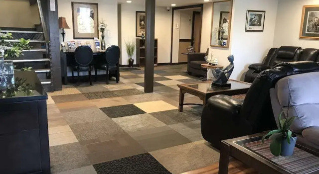 Alaska Anglers Inn, Забронировать Отель Отели Солдотна с завтраком, рядом с Central Peninsula Hospital, Завтраки