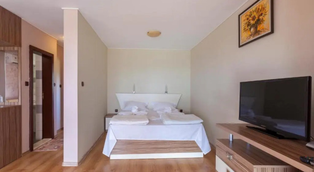 Полулюкс Akladi Family Hotel