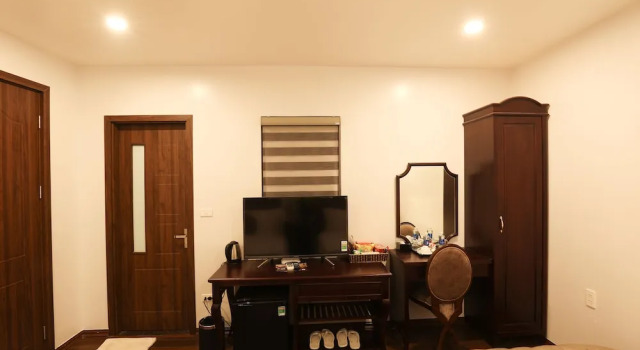 Двухместный семейный номер Standard Royal Văn Phú Hotel