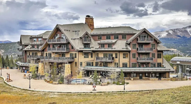 Апартаменты с 2 комнатами с балконом Ski-in/ski-out Breckenridge Resort Condo at Peak 7