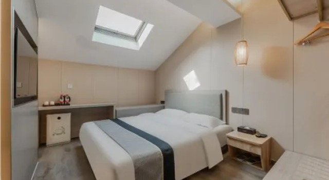 Люкс Homeinn Selected Hotel (Hangzhou Ocean Park Xianghu)