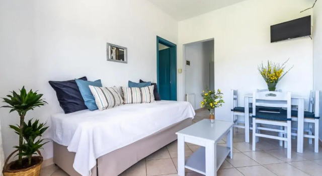 Апартаменты Lithos Apartments